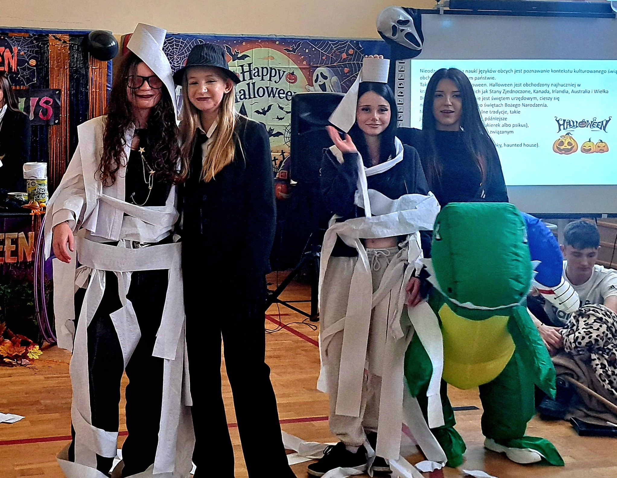 573510018_1275033957762816_7735668910273450154_n