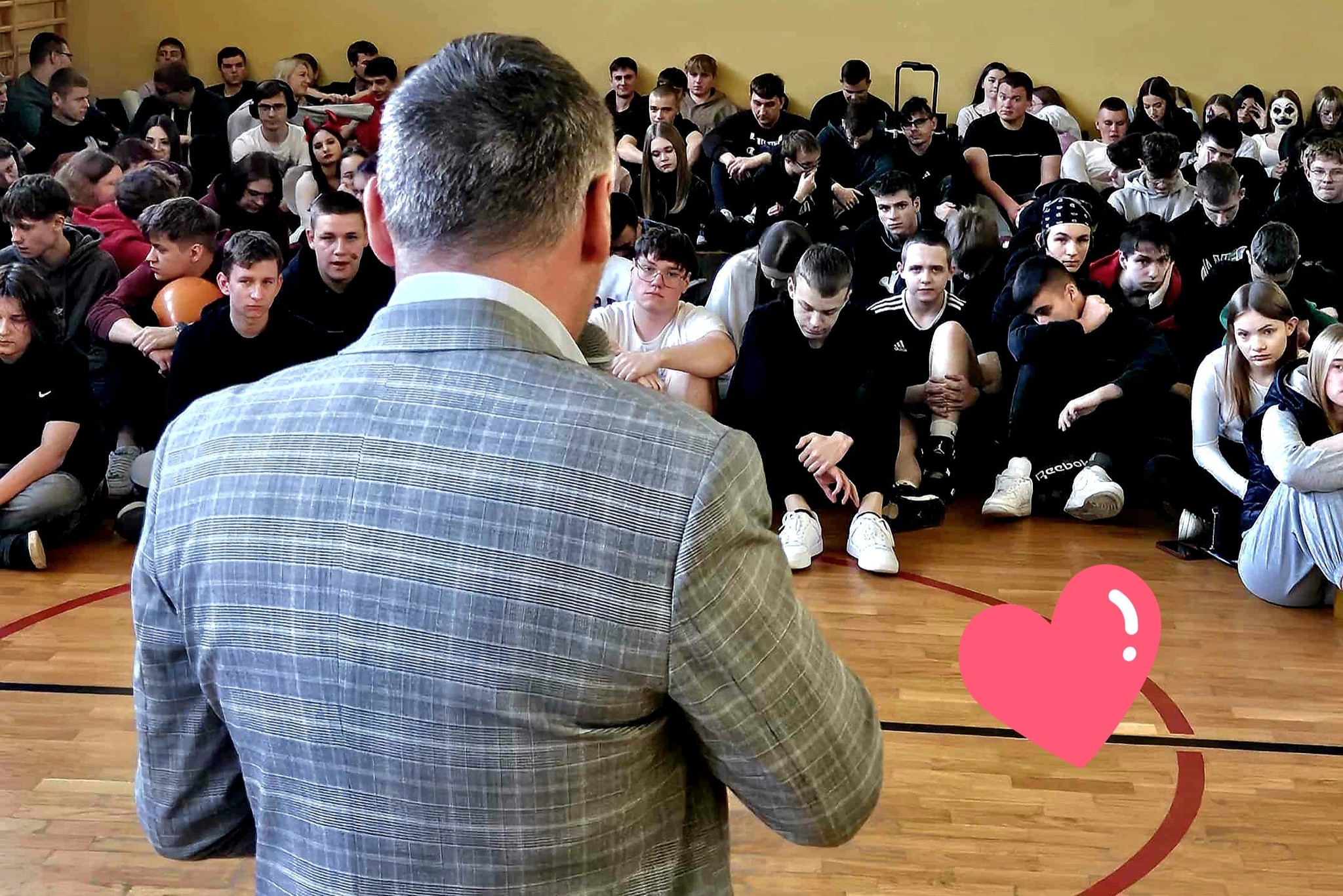 573871172_1275035054429373_93607435790237306_n