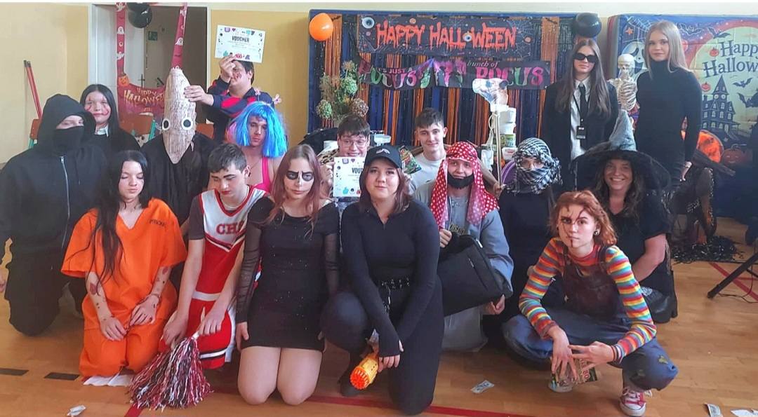 574262288_1275028677763344_6259106612358997391_n