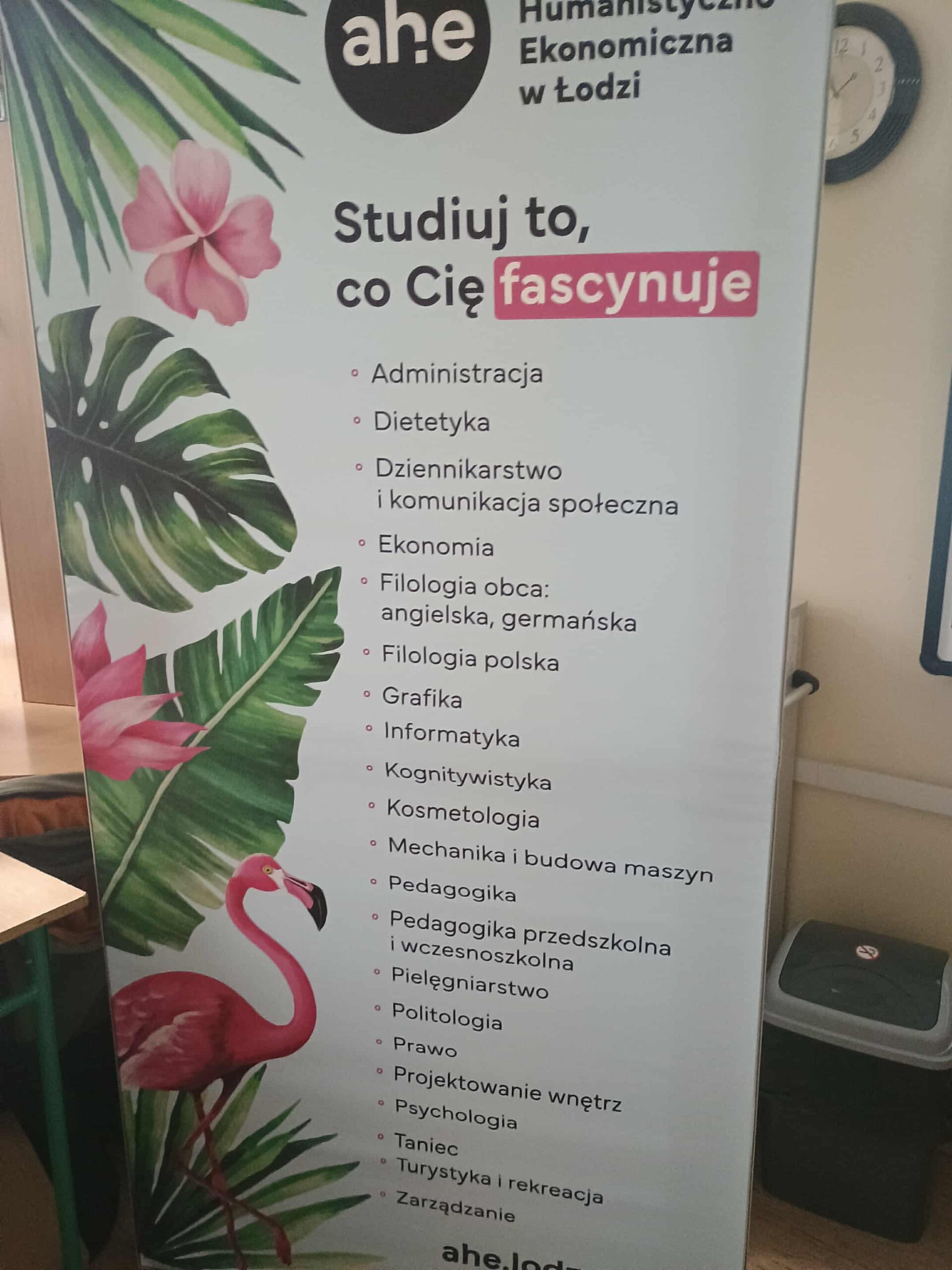 2f3e44fe-5ec5-4a45-83f0-c8153257067b