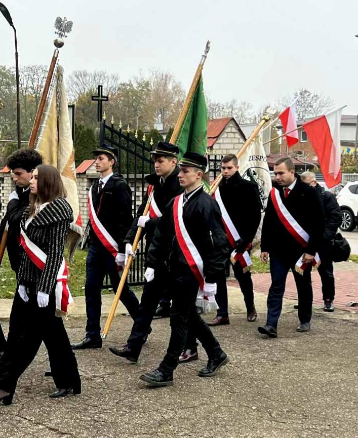 577027176_1282493280350217_969745688471443368_n