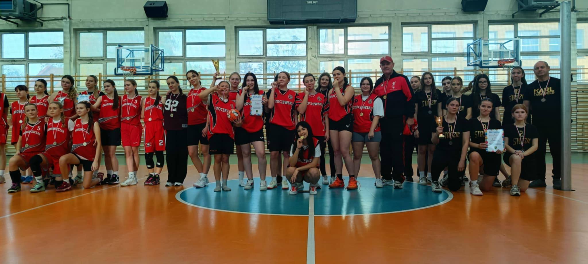 580929800_1285070380092507_43664806866085410_n