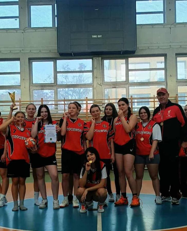 581019354_1285070573425821_5122350719568723635_n