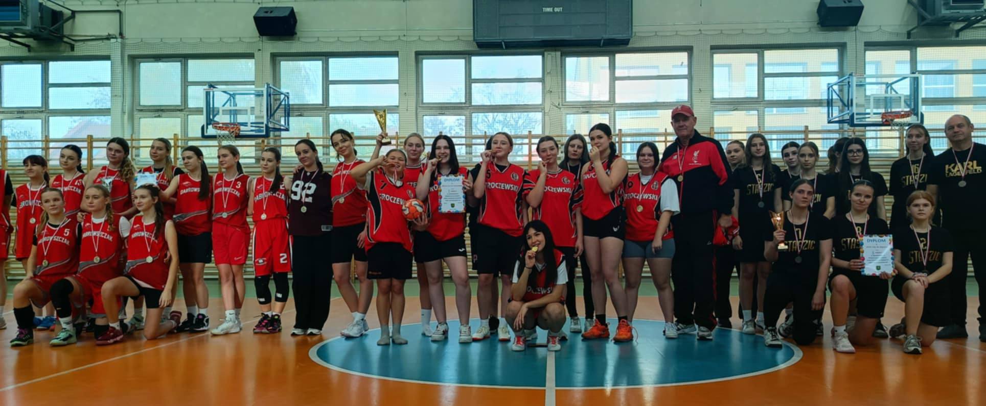 581837539_1285070536759158_8964432630581100312_n