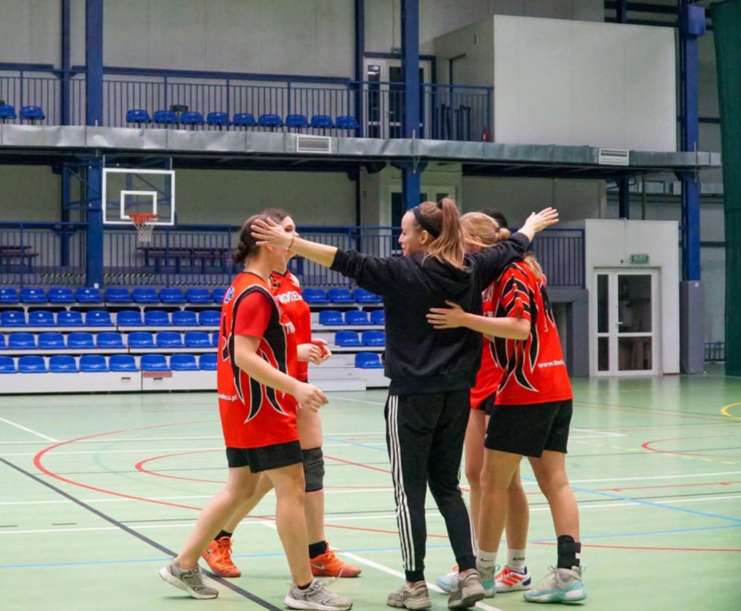 584468941_1289741329625412_2237940341472868120_n