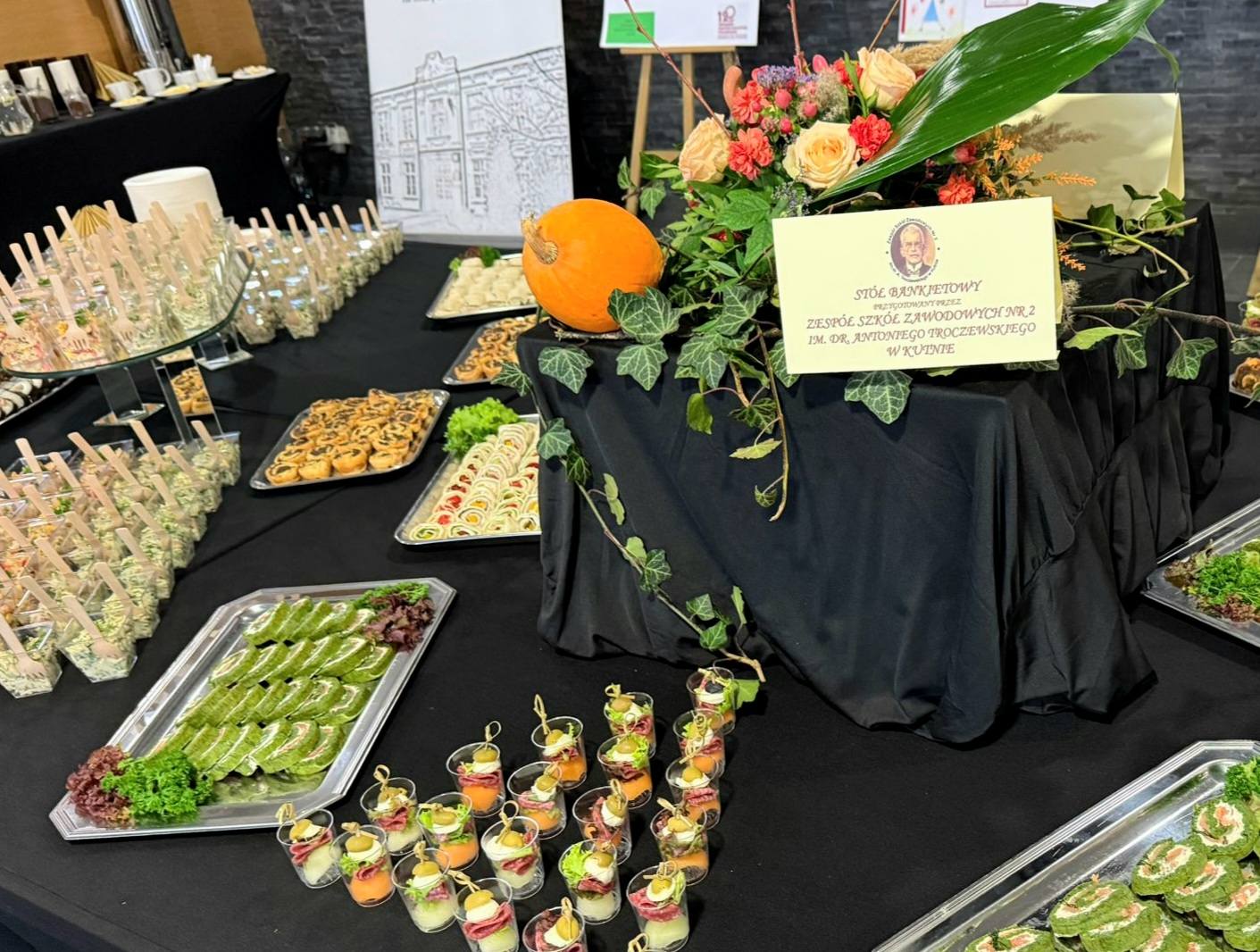 584473034_1287540549845490_1582784831290081957_n