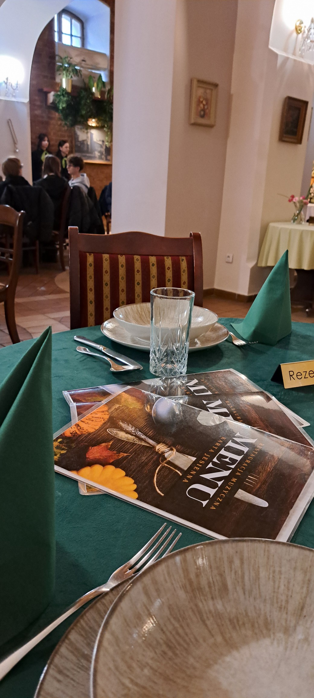 584826449_1290355896230622_6018805043404910045_n