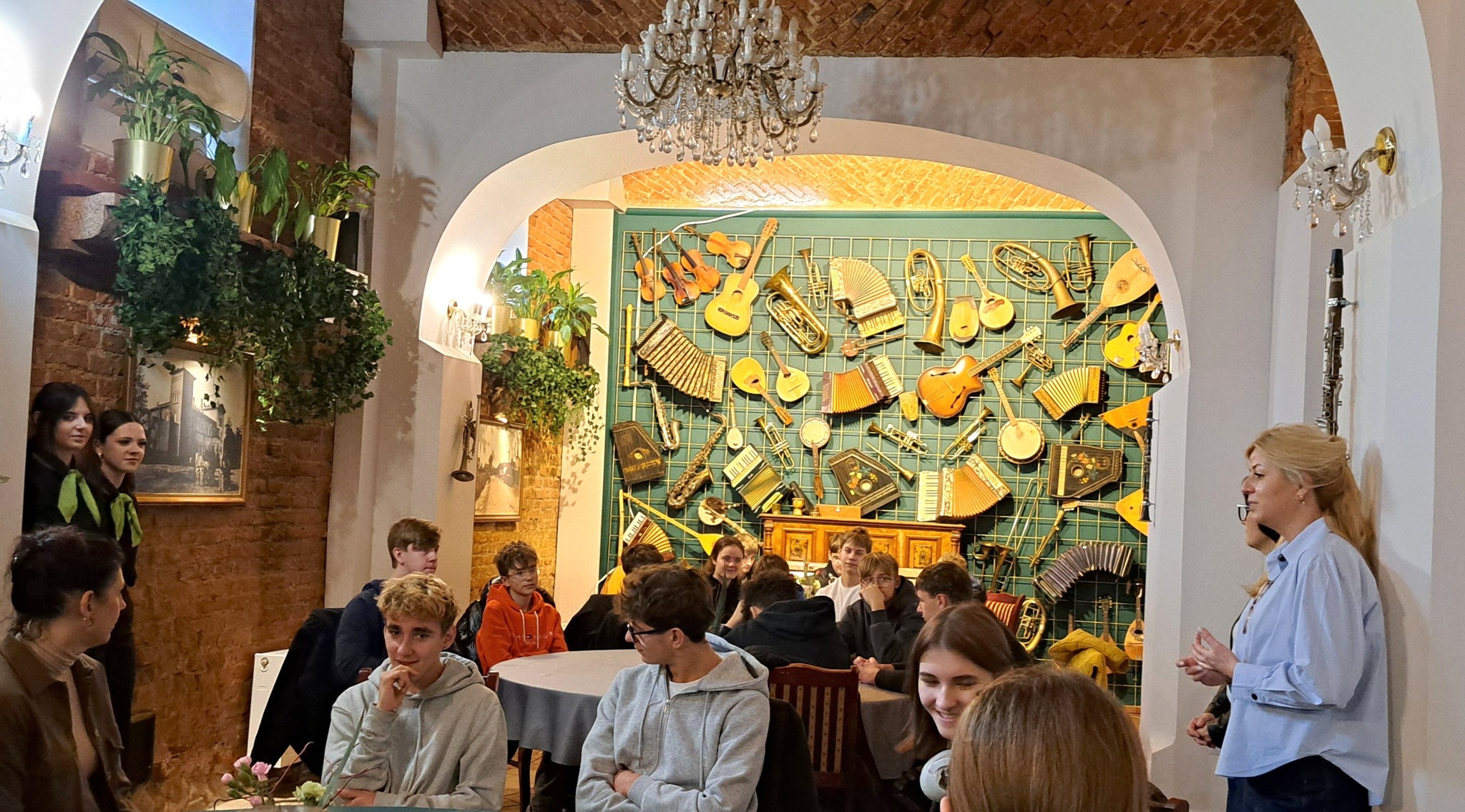 585520852_1290355992897279_1317422739598861400_n