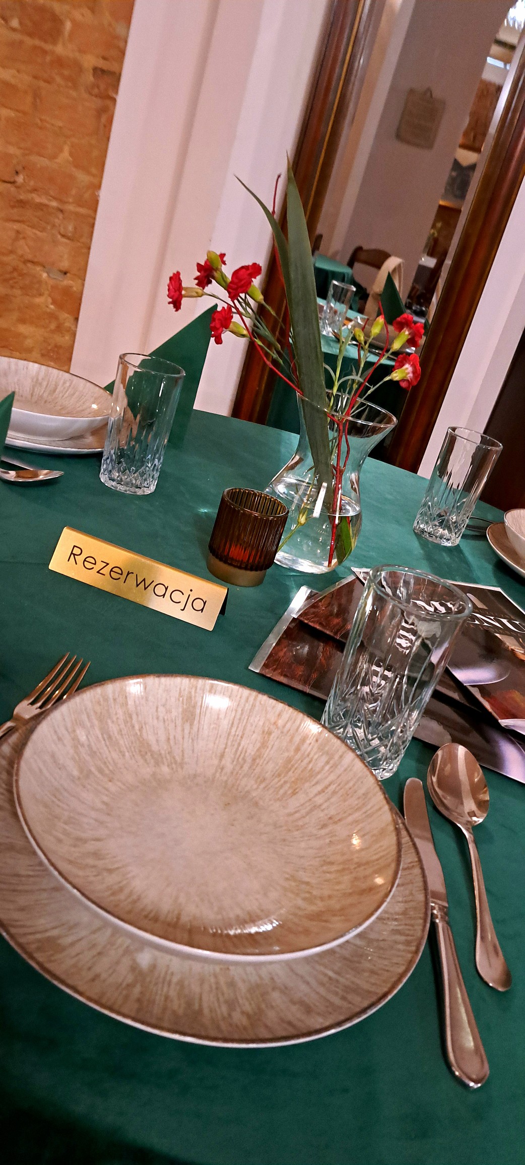 585723430_1290356042897274_1754234816384170676_n