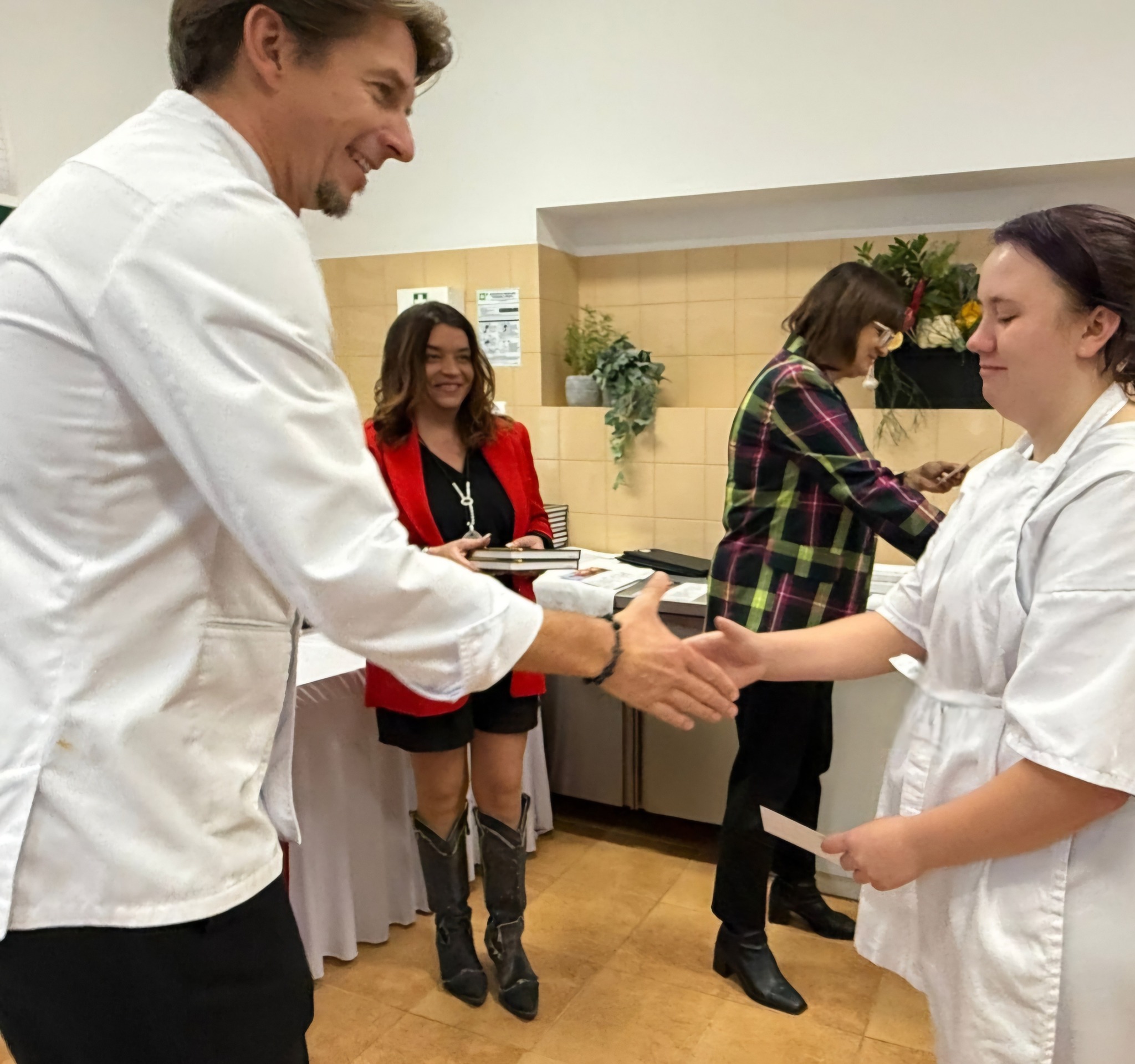 588443926_1293674675898744_6962734541651304742_n