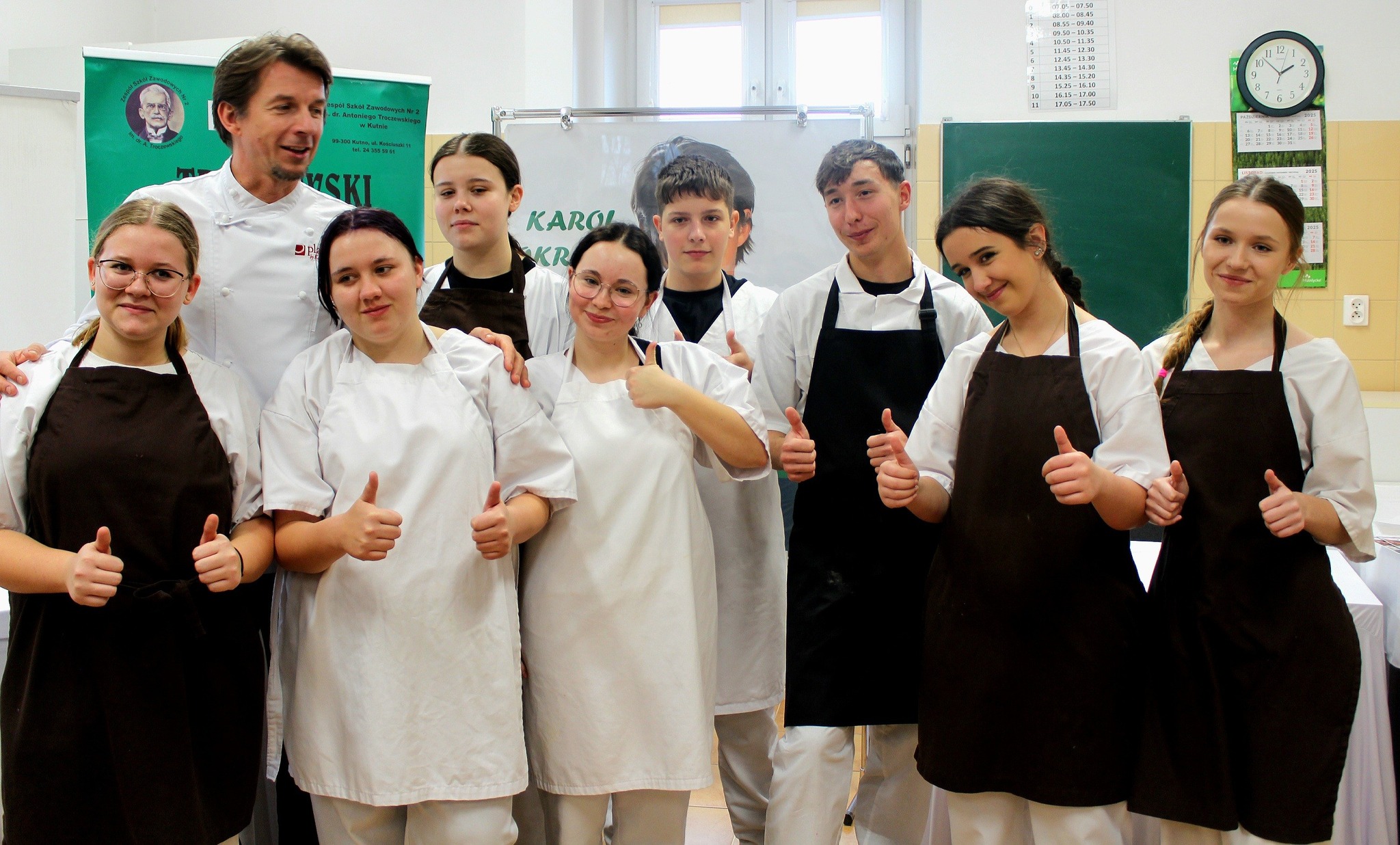 588497591_1293673592565519_1512123386037875867_n