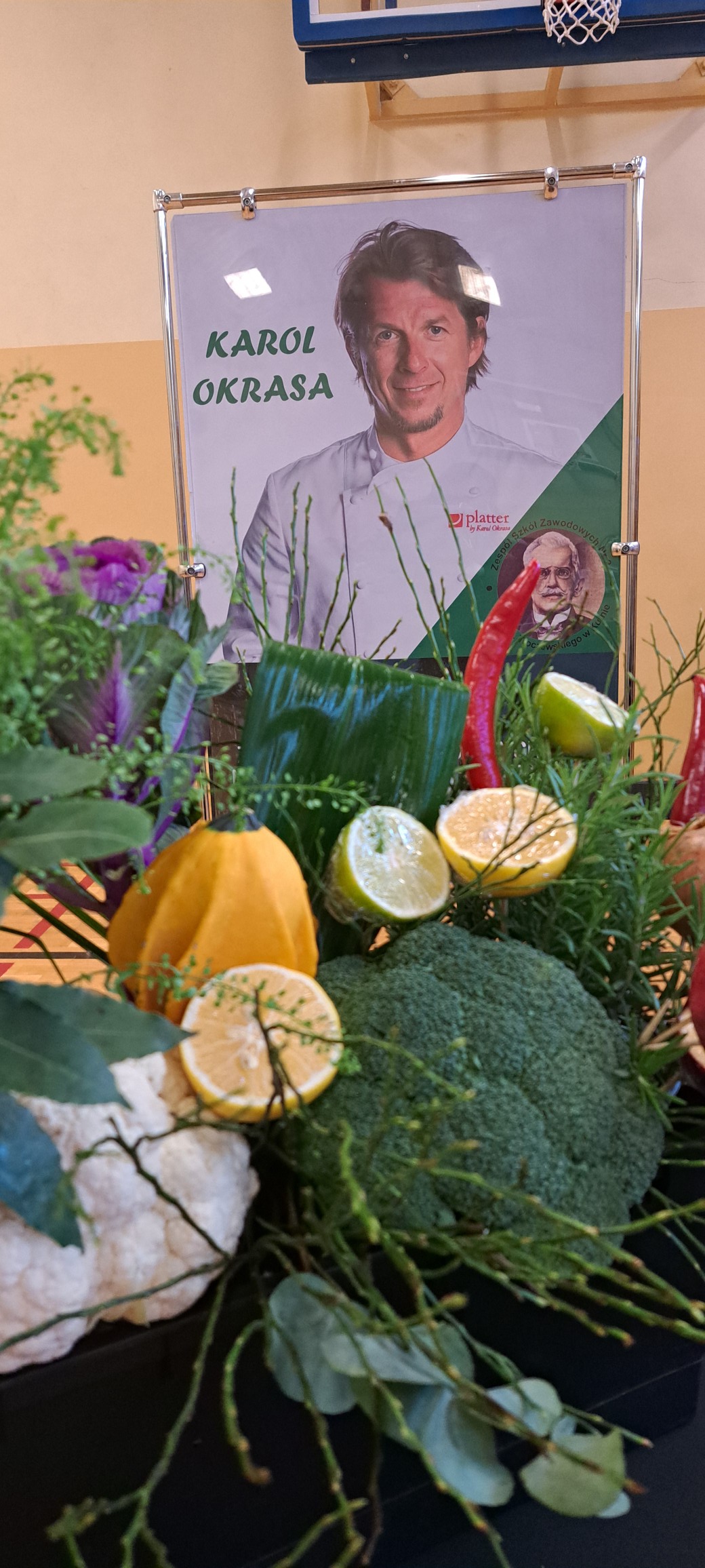 588910858_1293670975899114_8511123174002954794_n