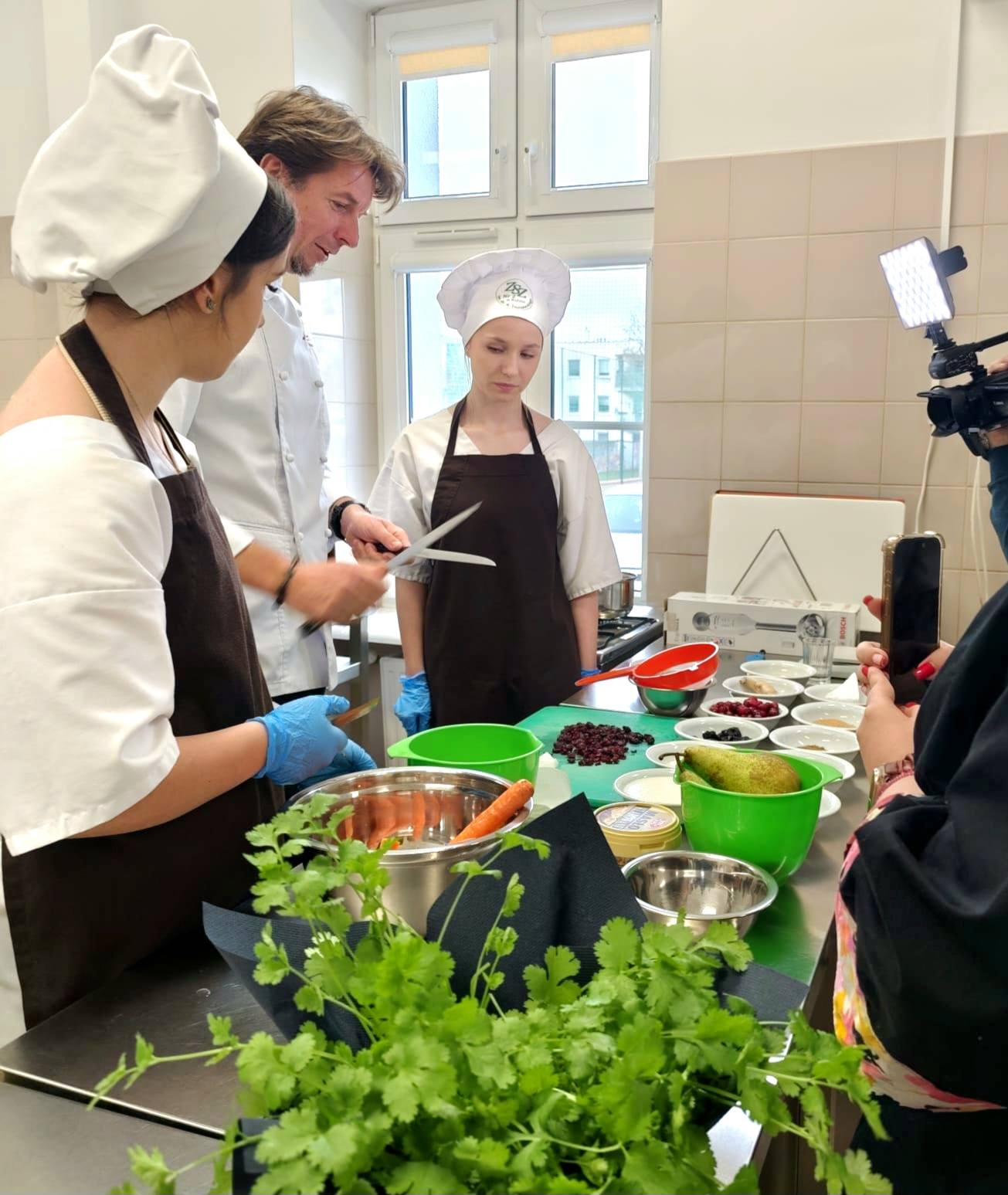 589031301_1293667812566097_5666021041549309275_n