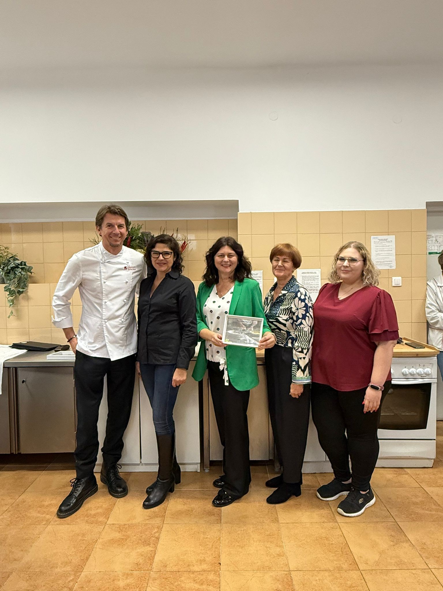 589813821_1293674799232065_2678466808370844268_n