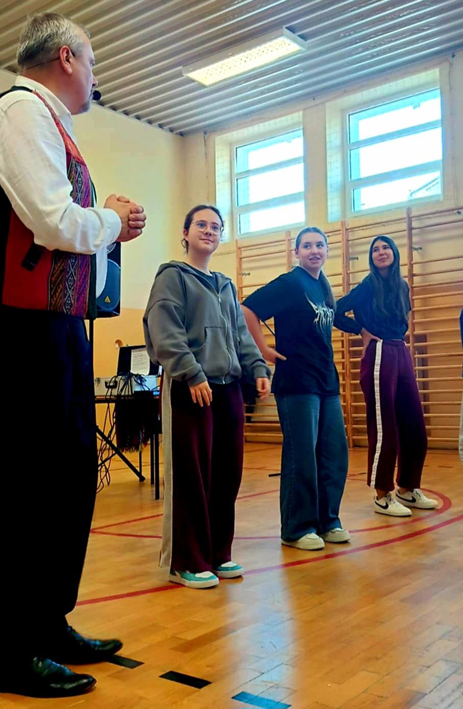 590585204_1297152142217664_7246167712442335146_n