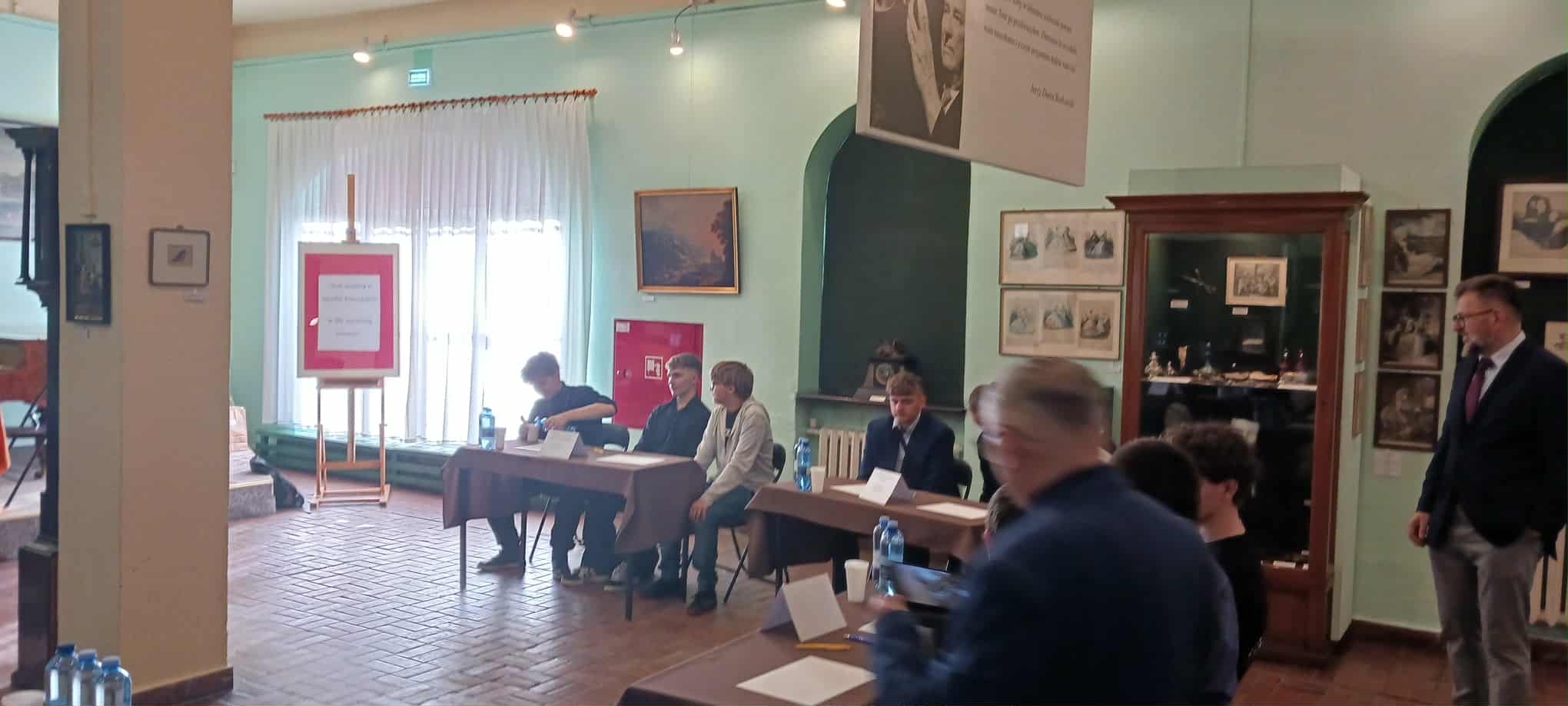 e79dc34a-c859-489c-aee8-3ef91cdee683