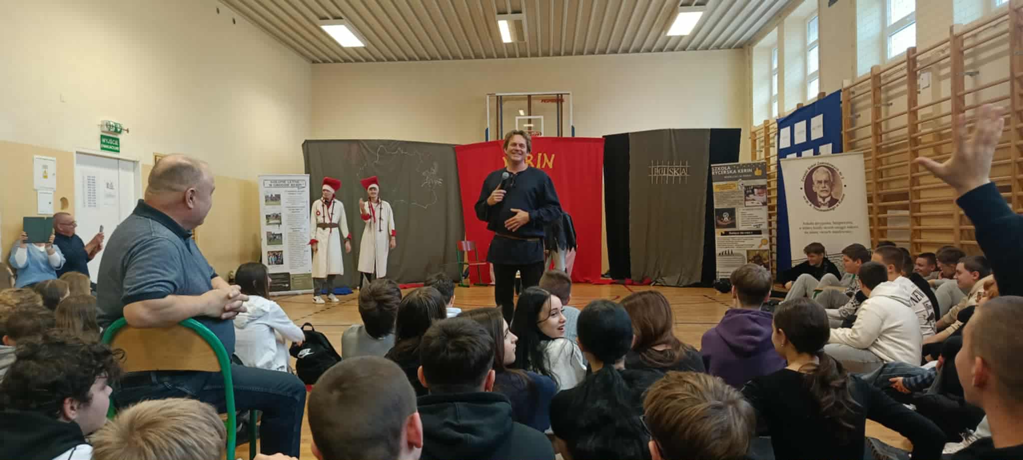 f551b4dd-221a-47e5-8cf9-b9b990a953b5