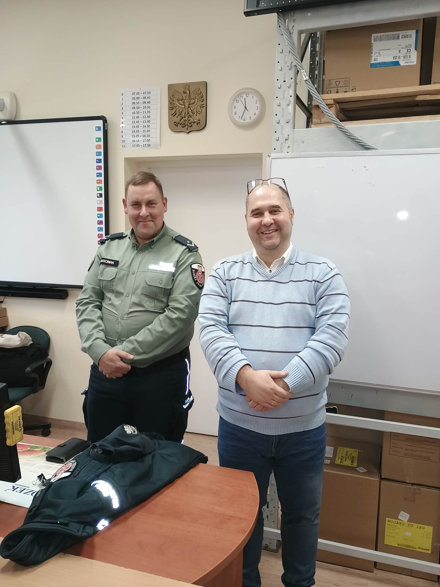 1a0b0850-fcbf-4b6d-b3a4-17c2b12ef2fa