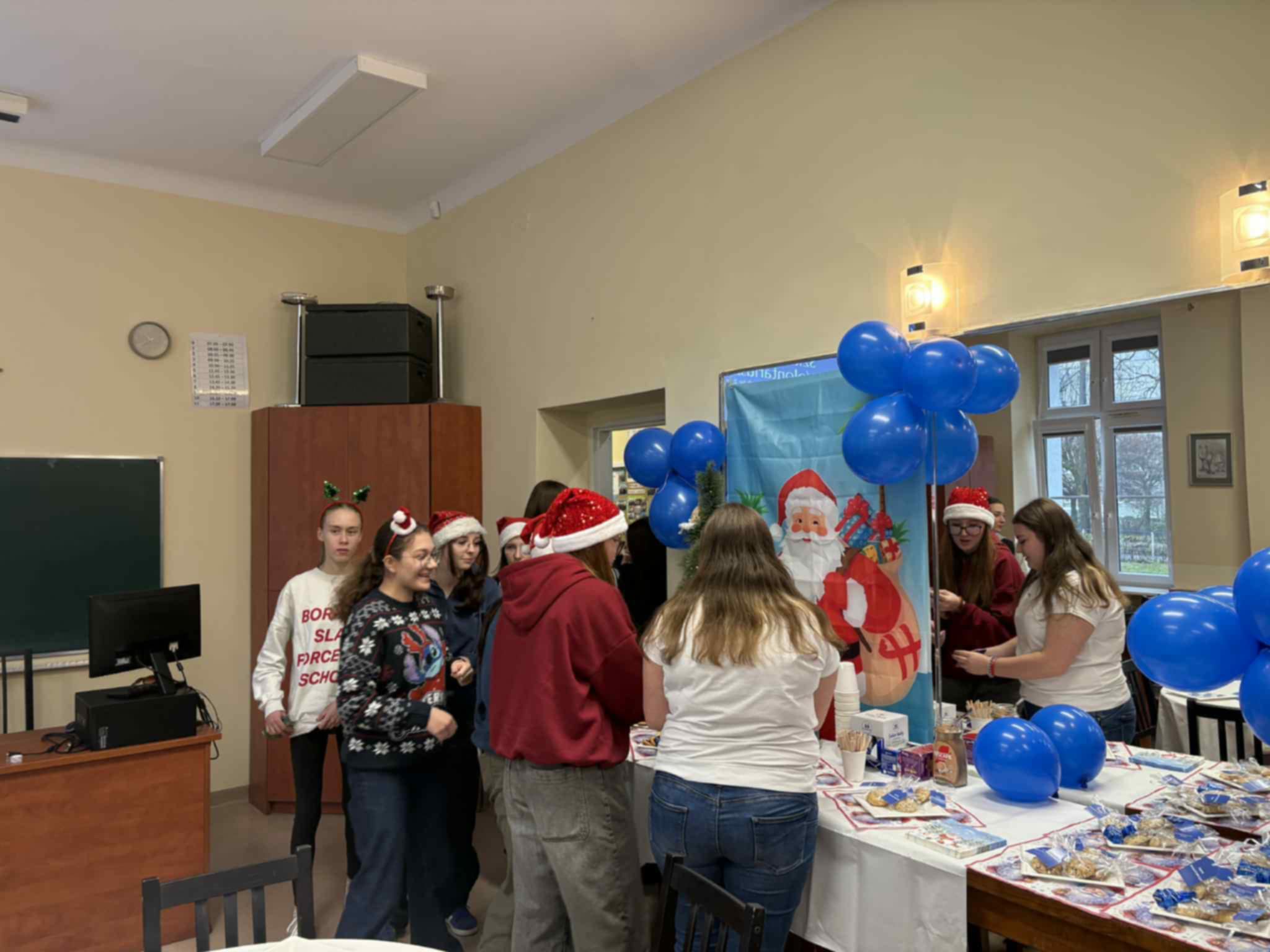 53ed6104-e9d5-485a-857b-d94ad81f2c0b