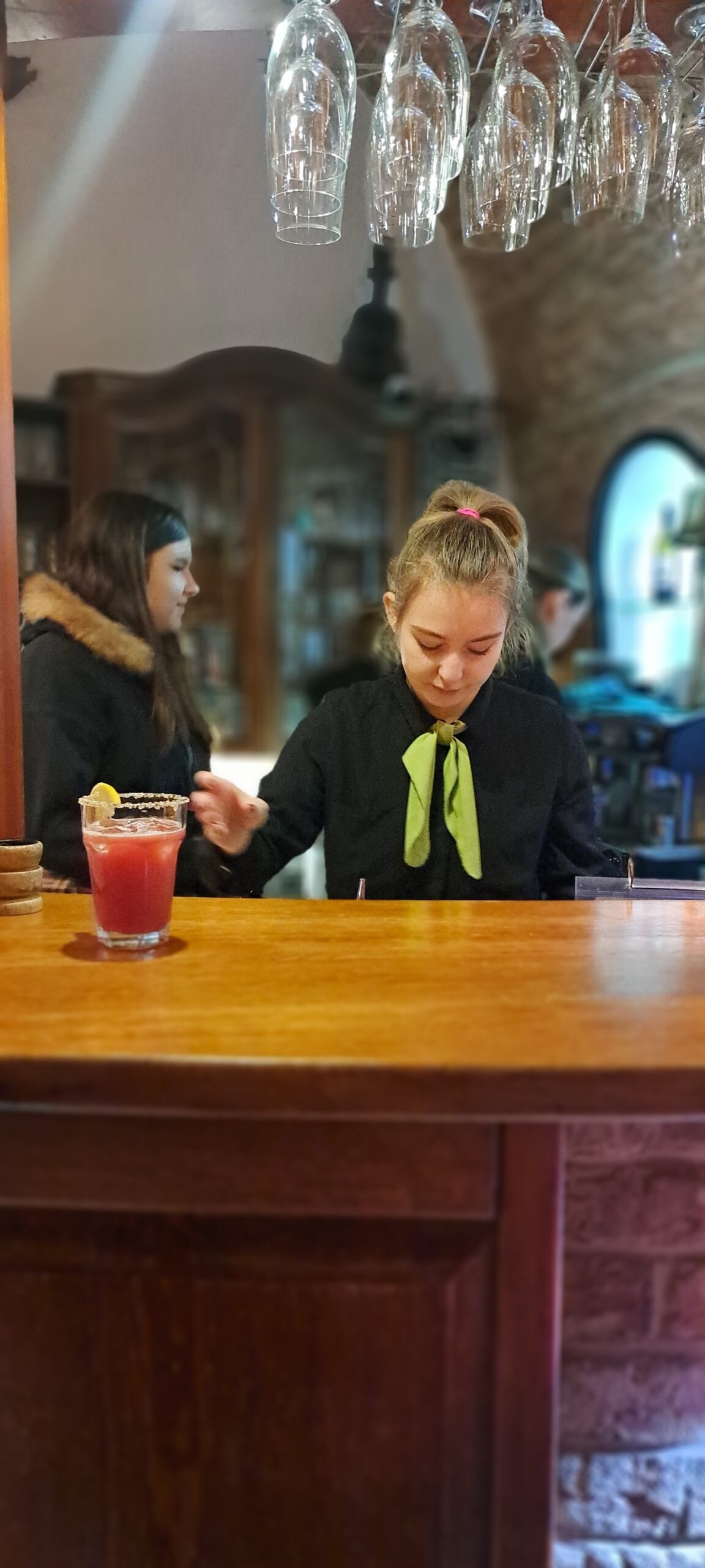 594058902_1300765735189638_1803535116631869592_n