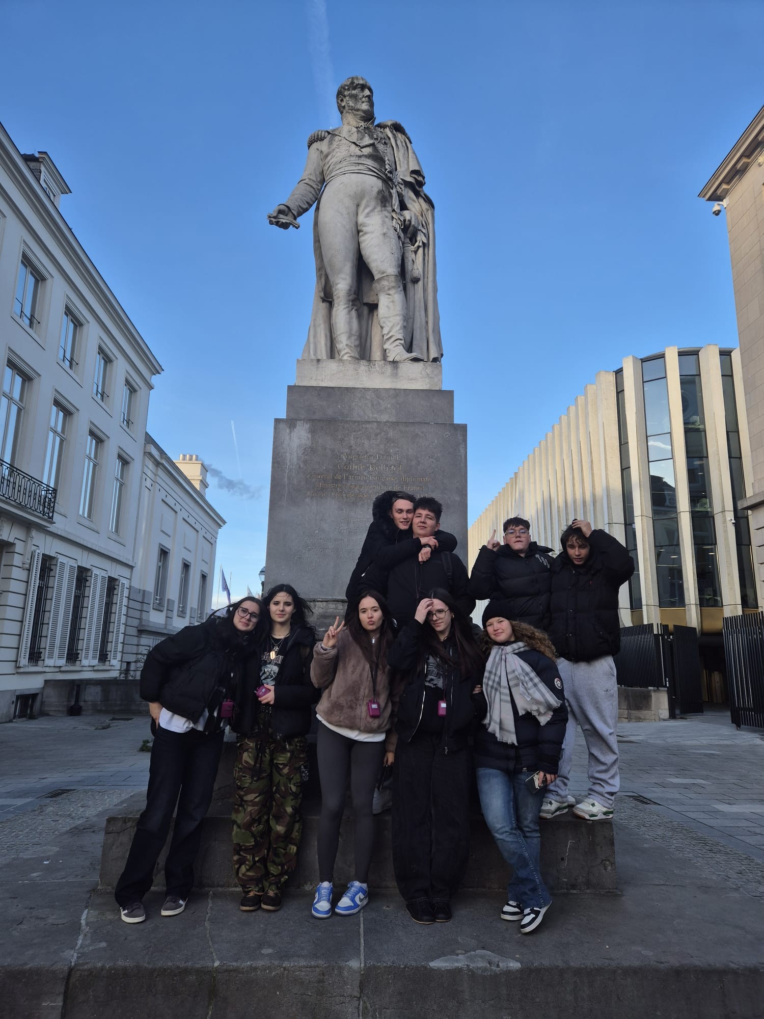 594066117_1302827691650109_646110721432843198_n