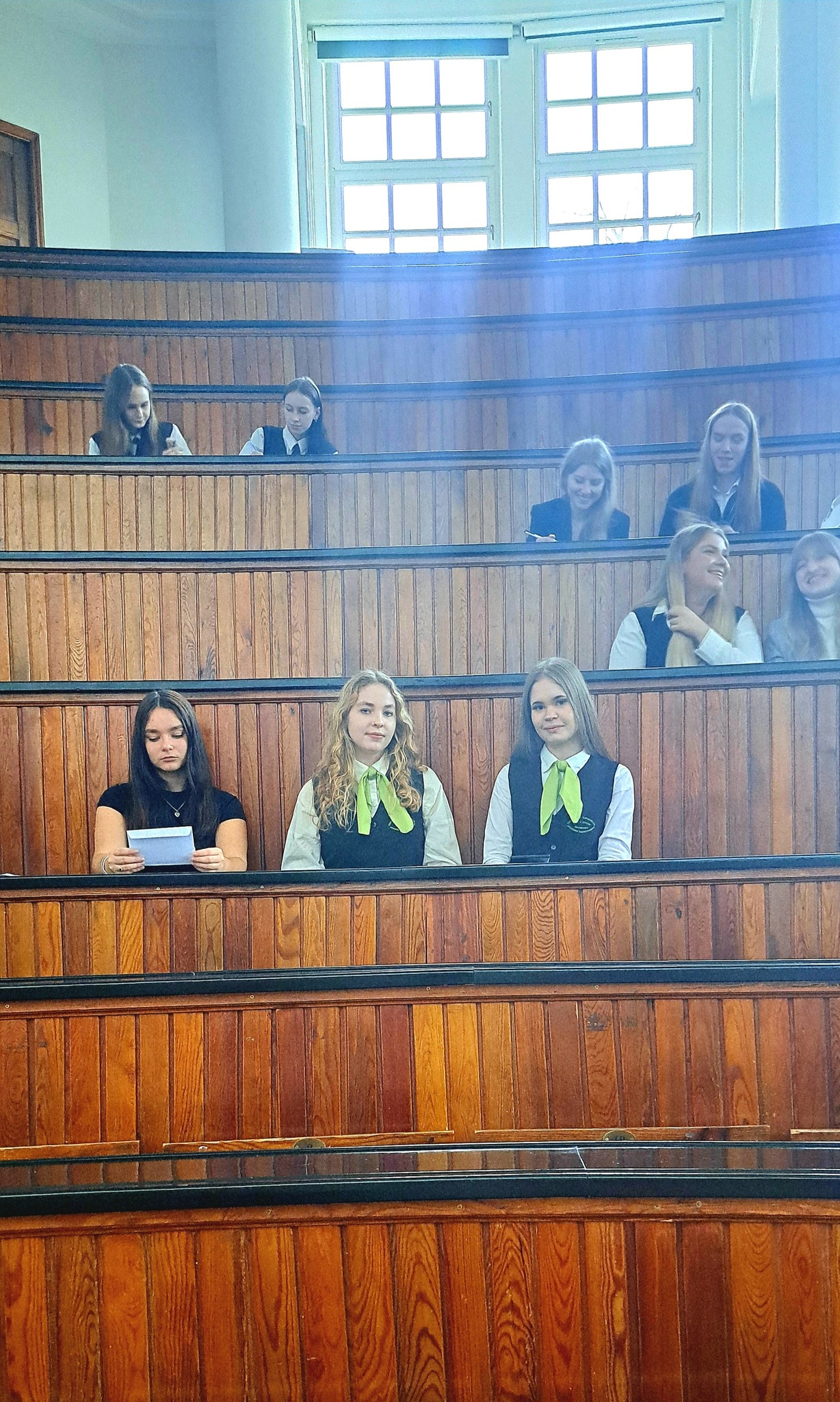 597780587_1306479904618221_978173815472105941_n