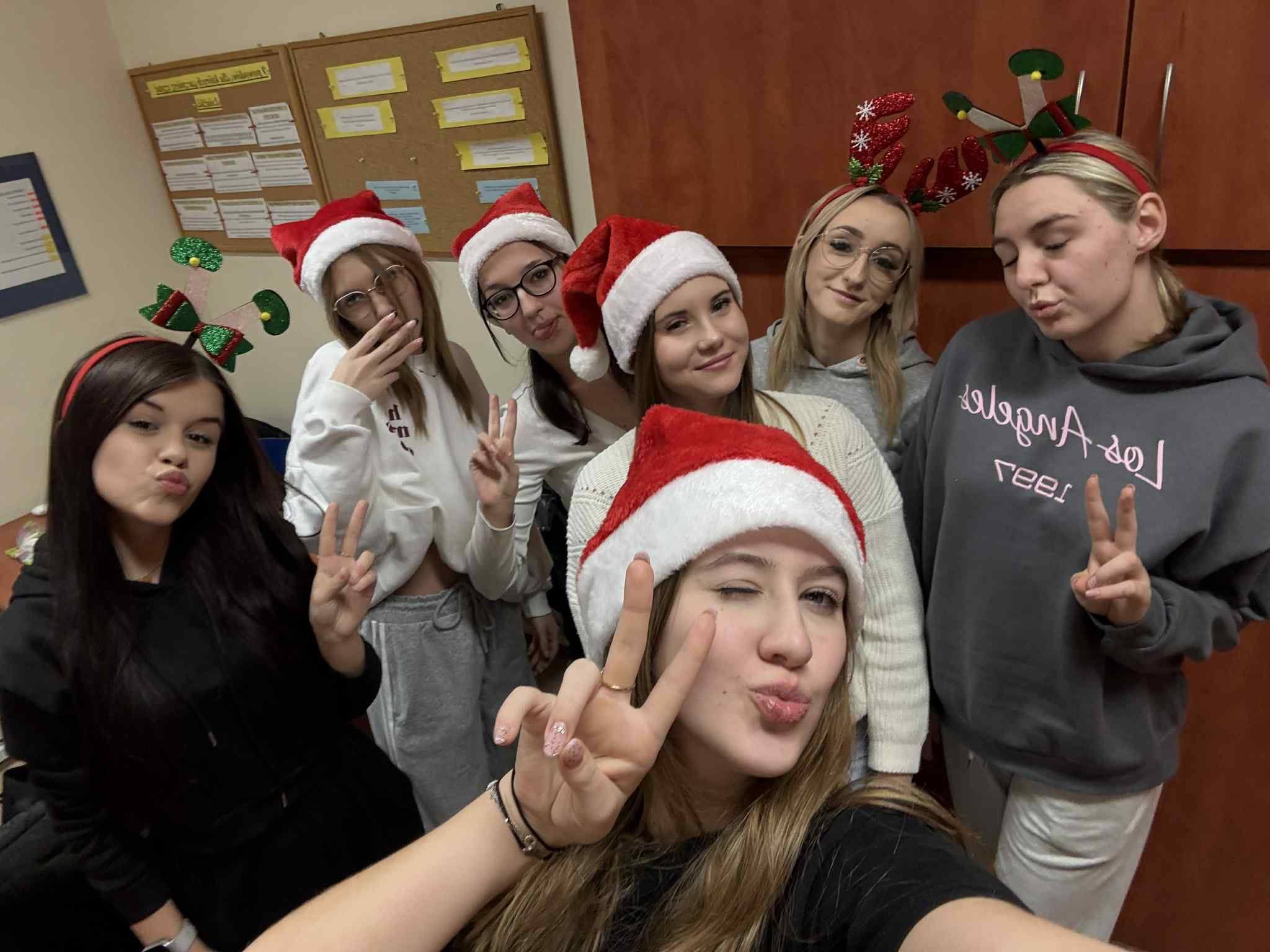 600347042_1312922827307262_7842897533914929332_n