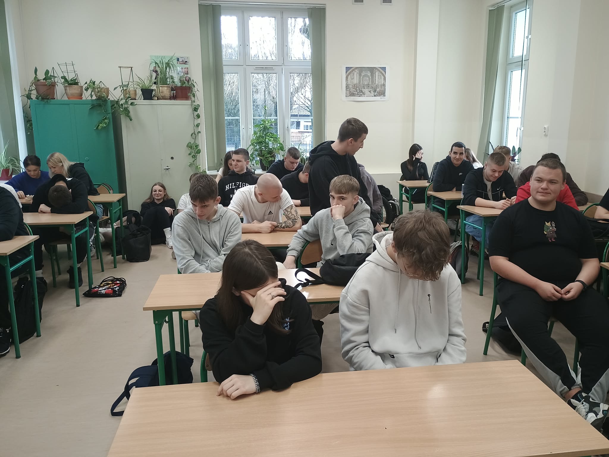 948bea96-a029-463b-ba16-ccece51381eb