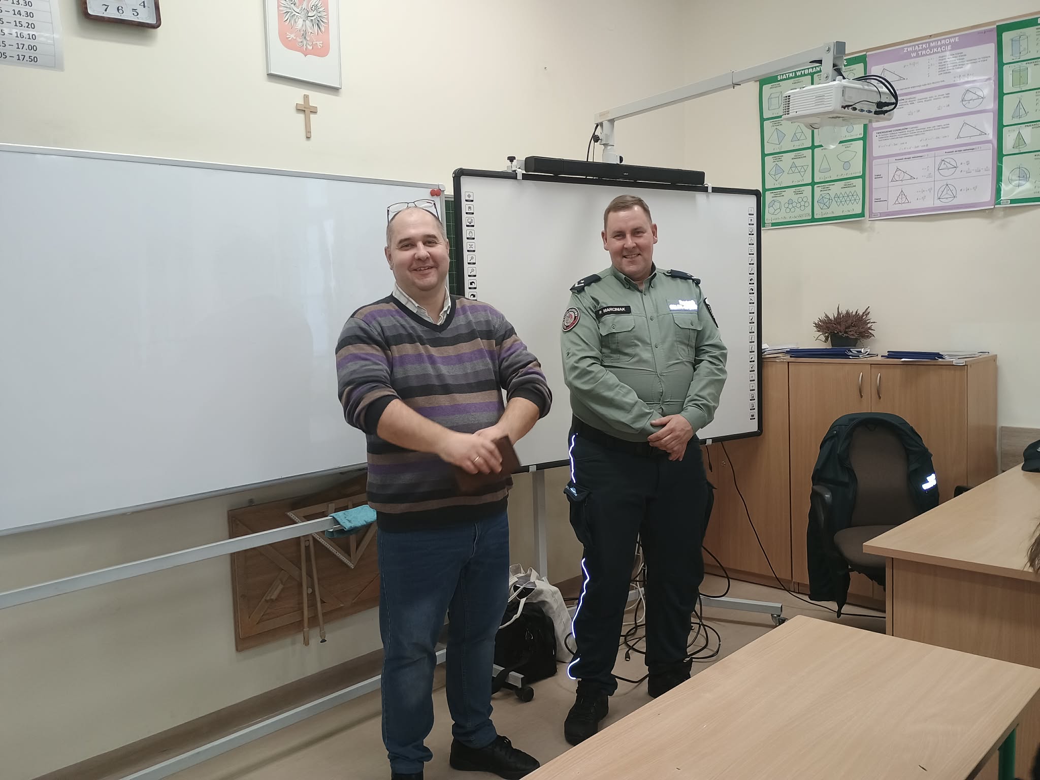 e8b34d85-85a9-497b-98ce-b135689c2108