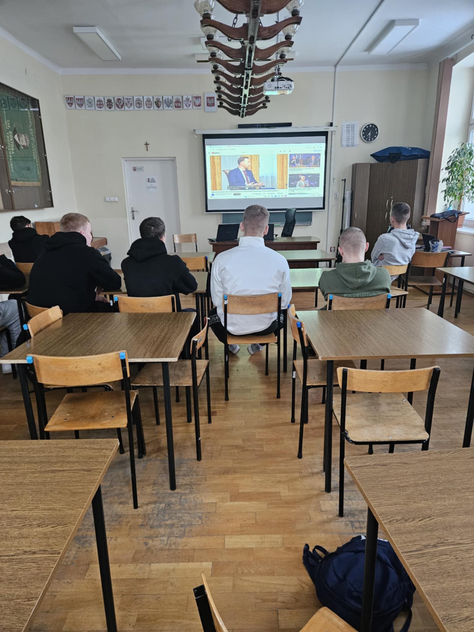 7e95c83f-530a-4c27-8cf5-fd69ac0d7491