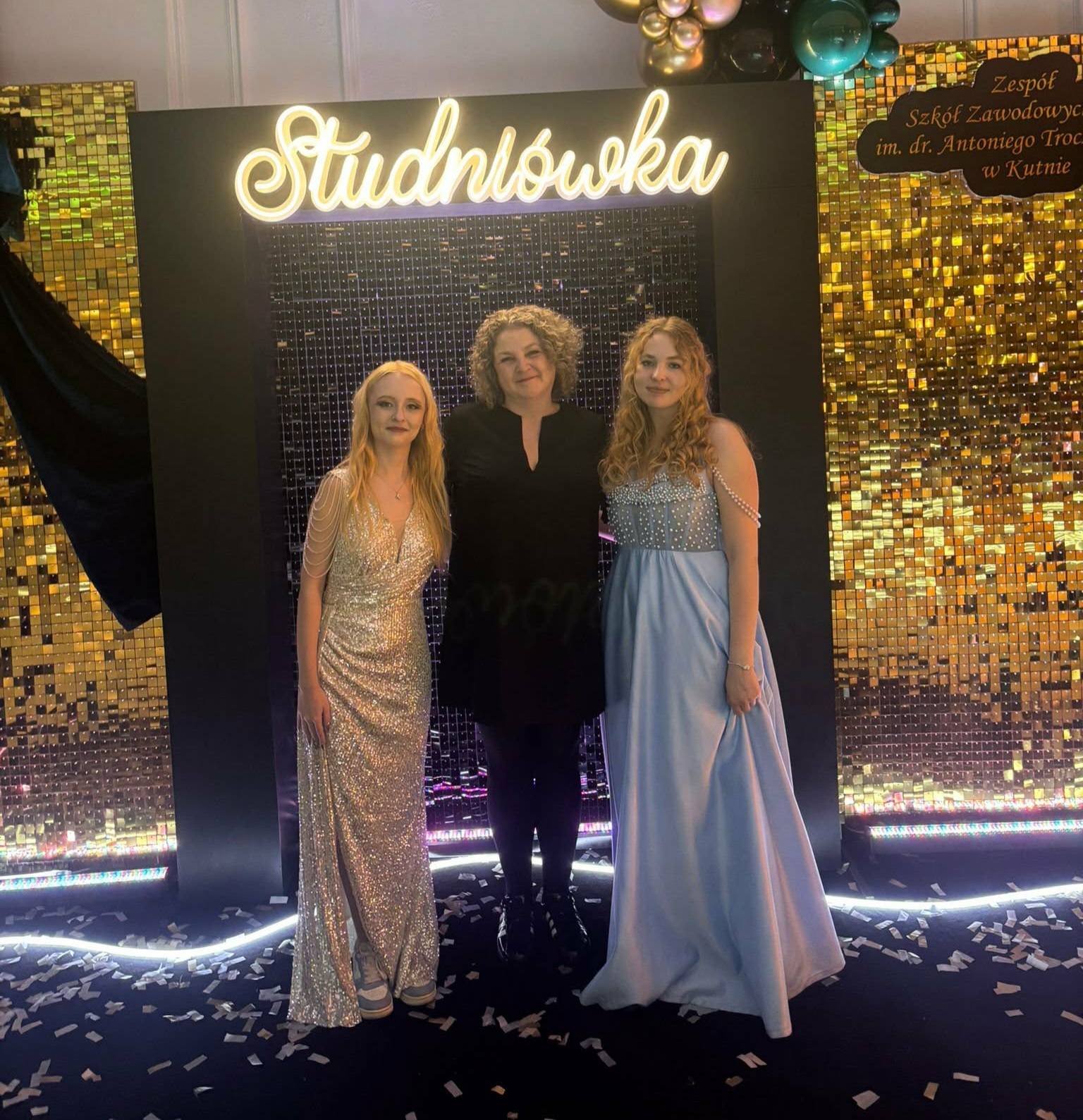 628015598_1346365933962951_4940635275434394012_n