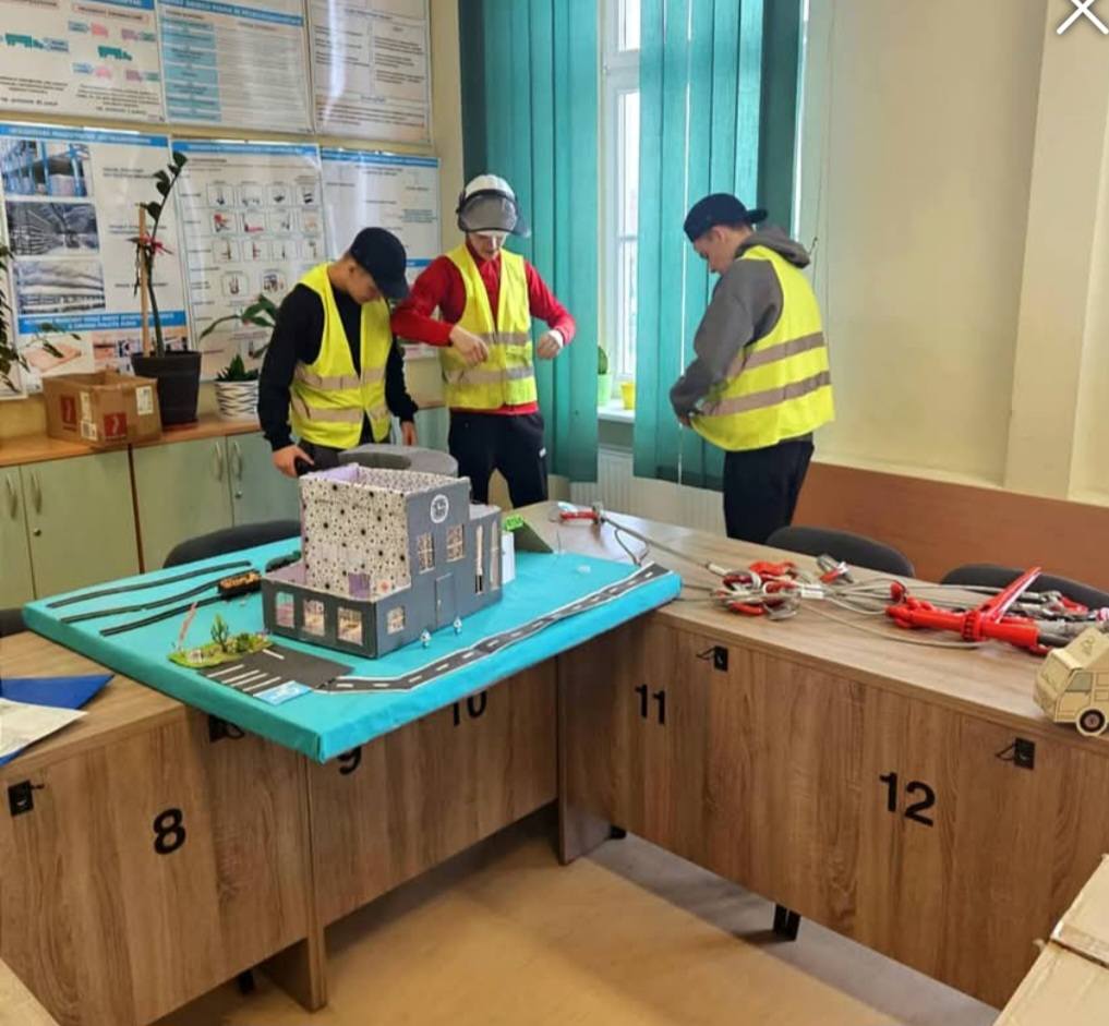 631027235_1353103586622519_5468739480361106454_n