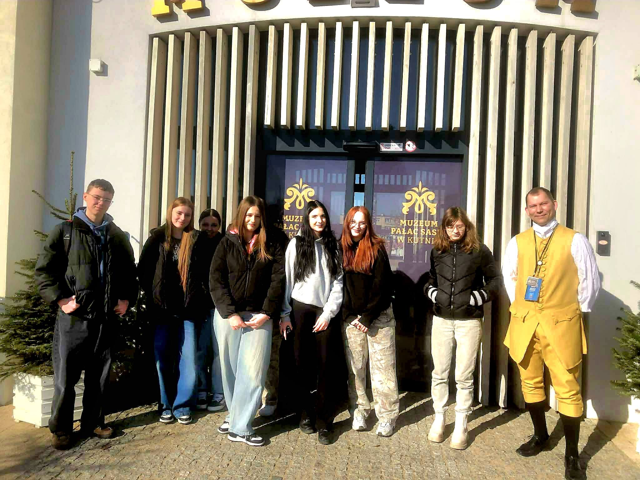 645571819_1371097668156444_4866554147199864185_n