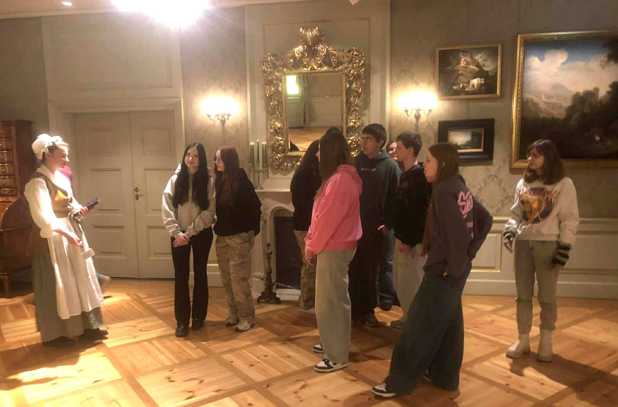 647279815_1371097761489768_1812821772378221546_n