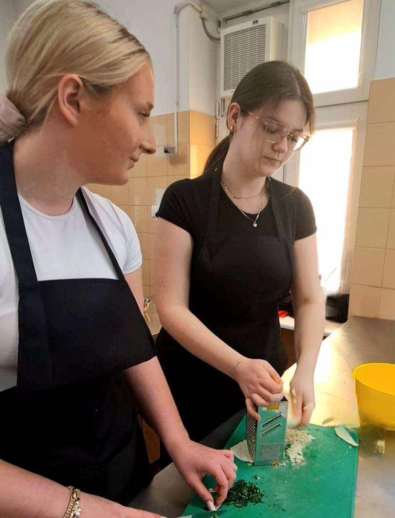 648677717_1373687171230827_1157822690399601143_n