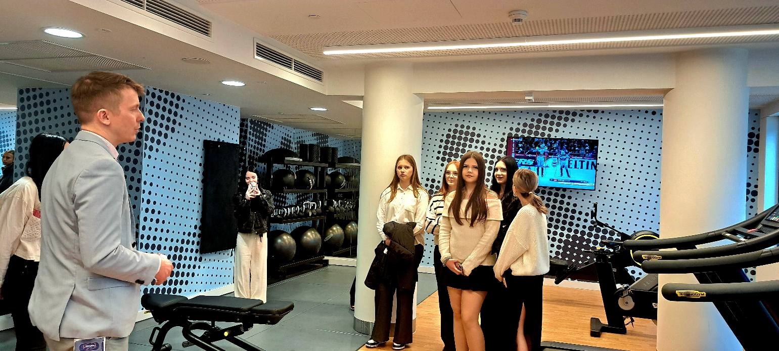 651174601_1378557794077098_1104921599867590147_n