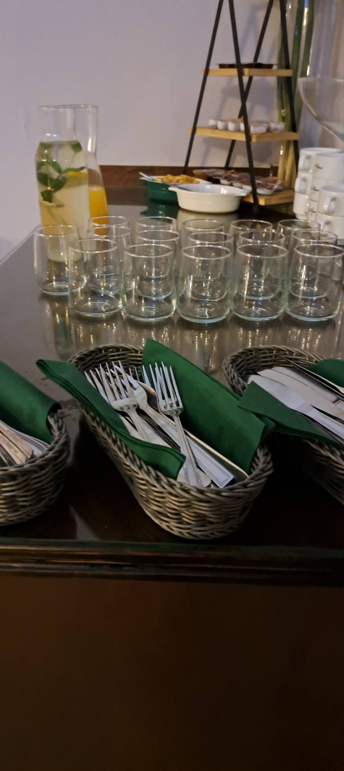 652506107_1381088507157360_2986016053436517387_n