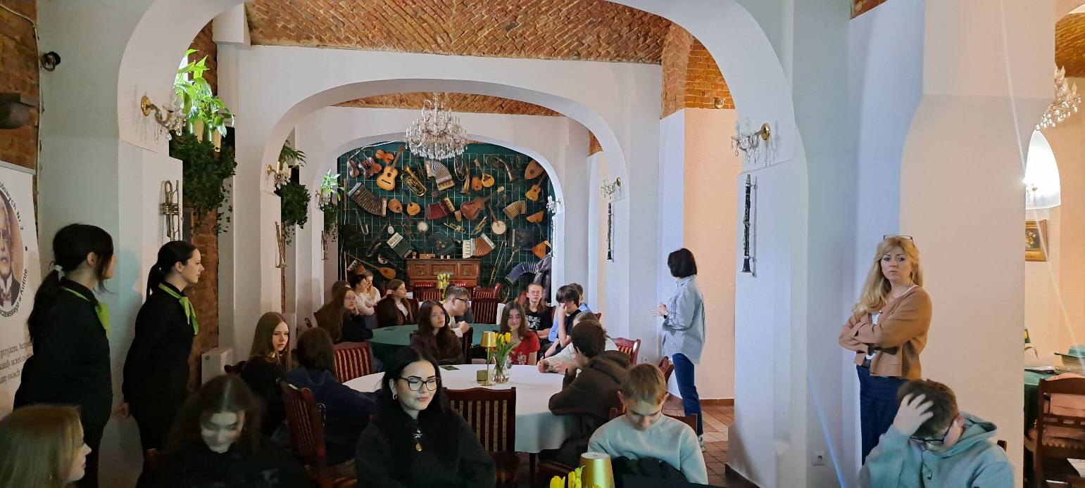 652672916_1381088410490703_8091776261884474872_n