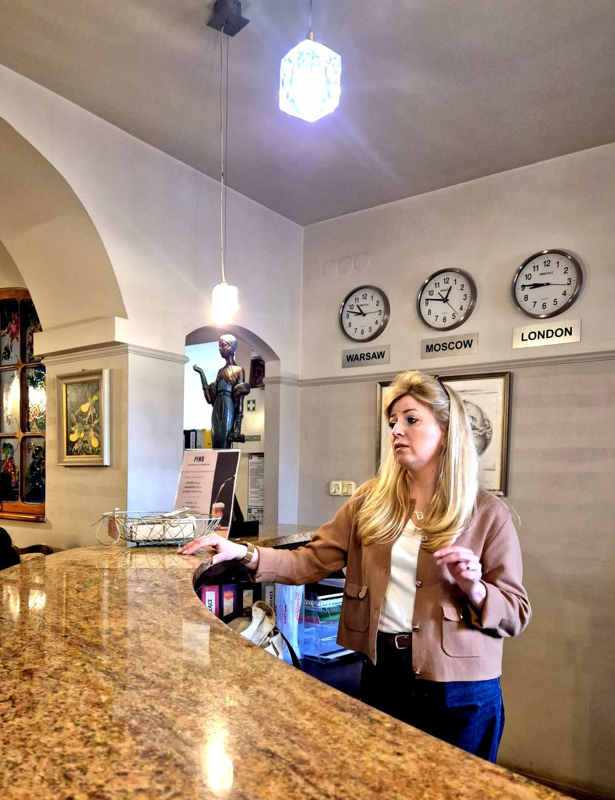 652958250_1381089147157296_3422534670431888463_n