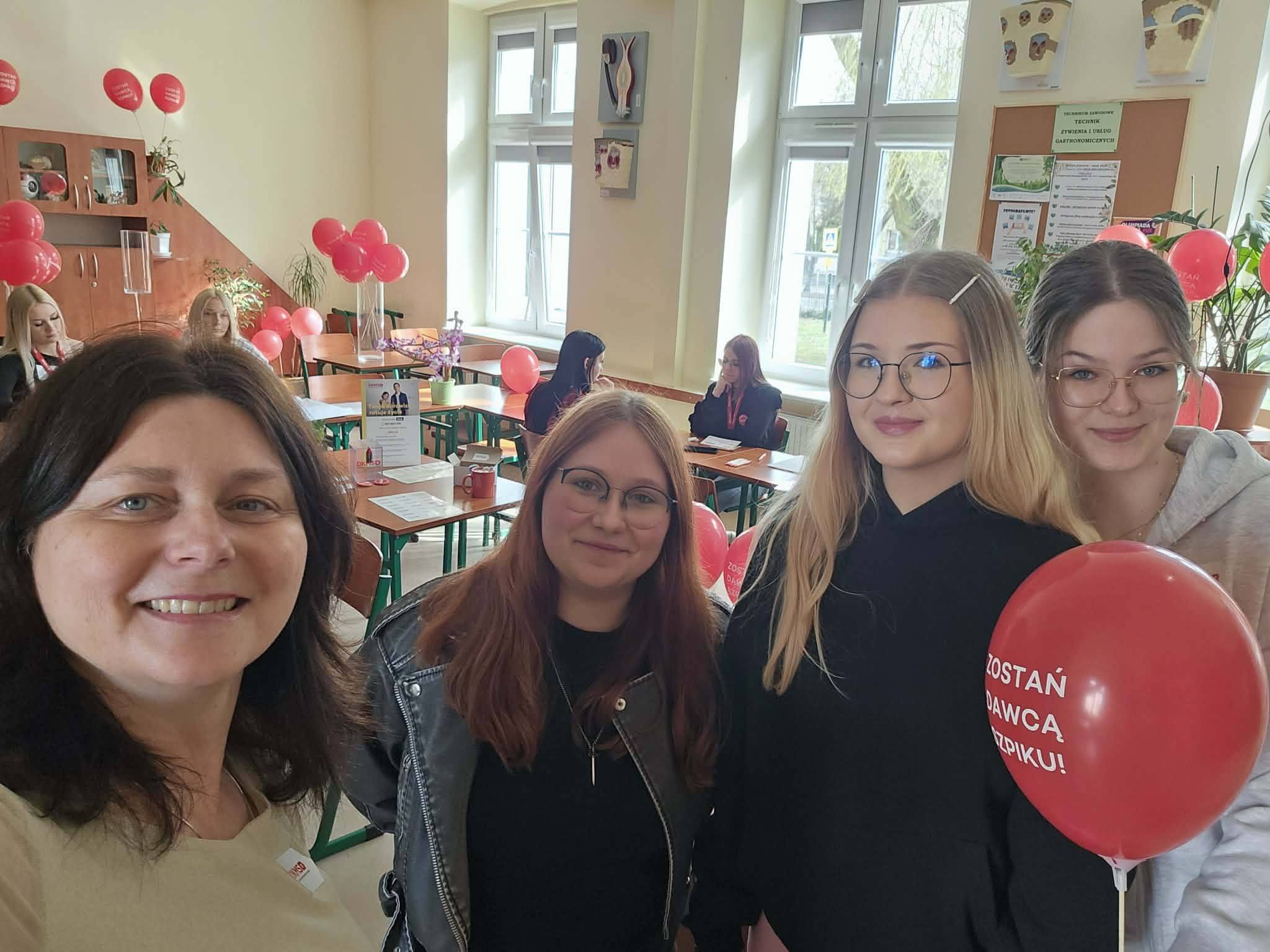 657787813_1387844879815056_7947879047537818725_n