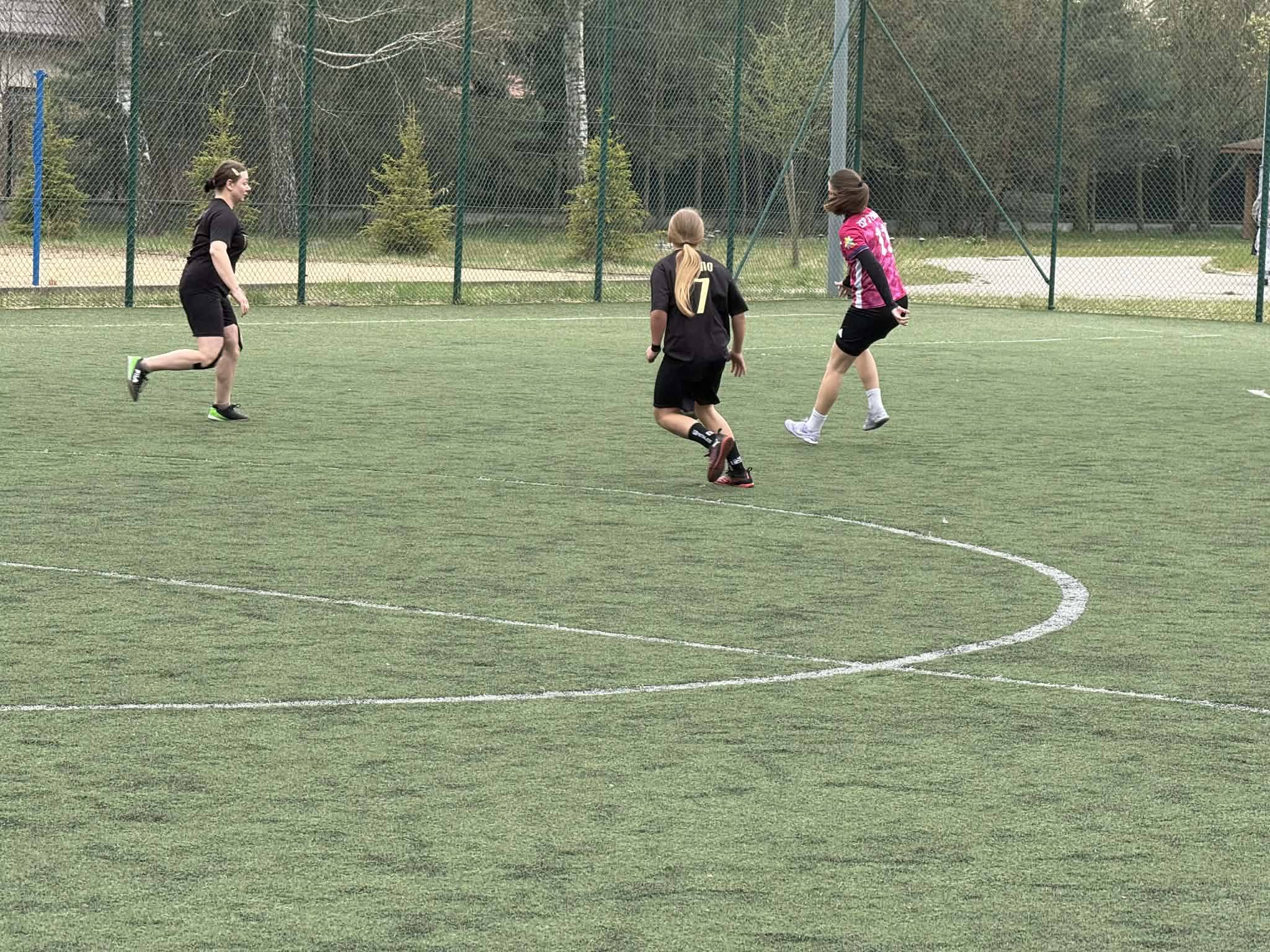 672379427_1403305831602294_5070414249297588362_n