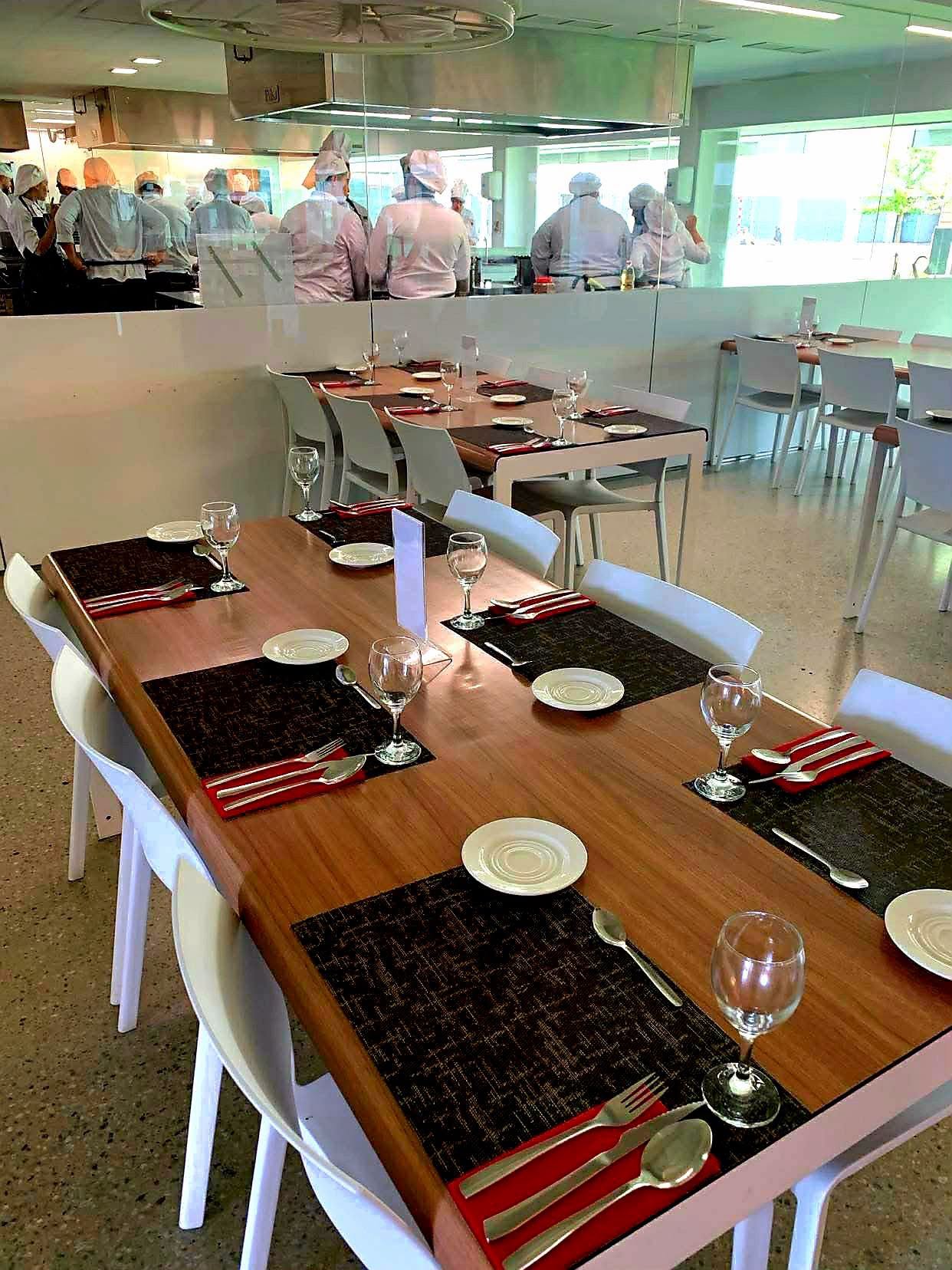 672672965_1453999019596092_6063310146562444241_n