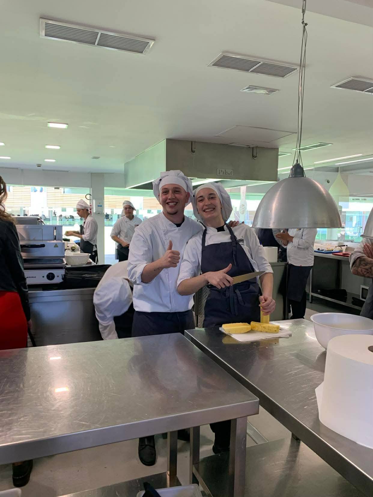 672678976_1403922718207272_914363050478749476_n