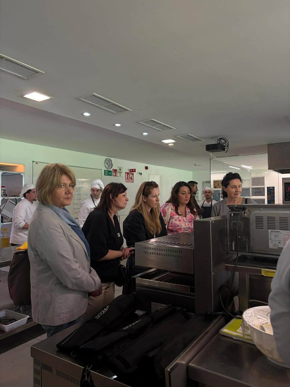 672679047_1403922301540647_4080336773803457374_n