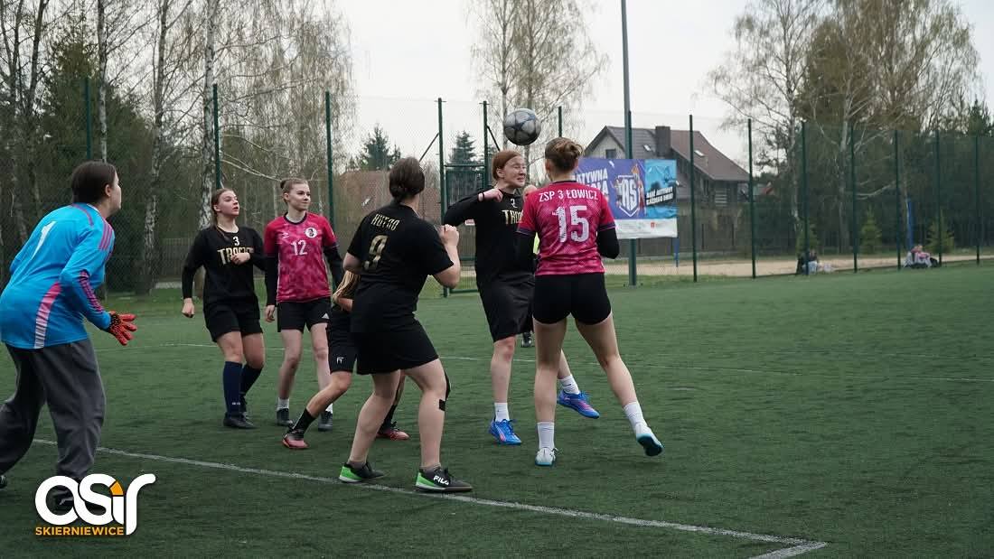 672680477_1403306144935596_5847677897169975000_n