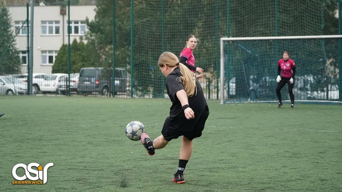 672685218_1403306094935601_4985282924380650335_n