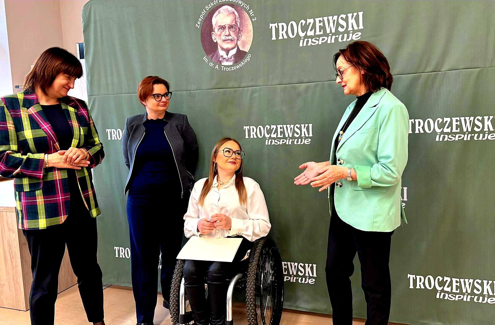 672688246_1402504605015750_1200374984661735656_n