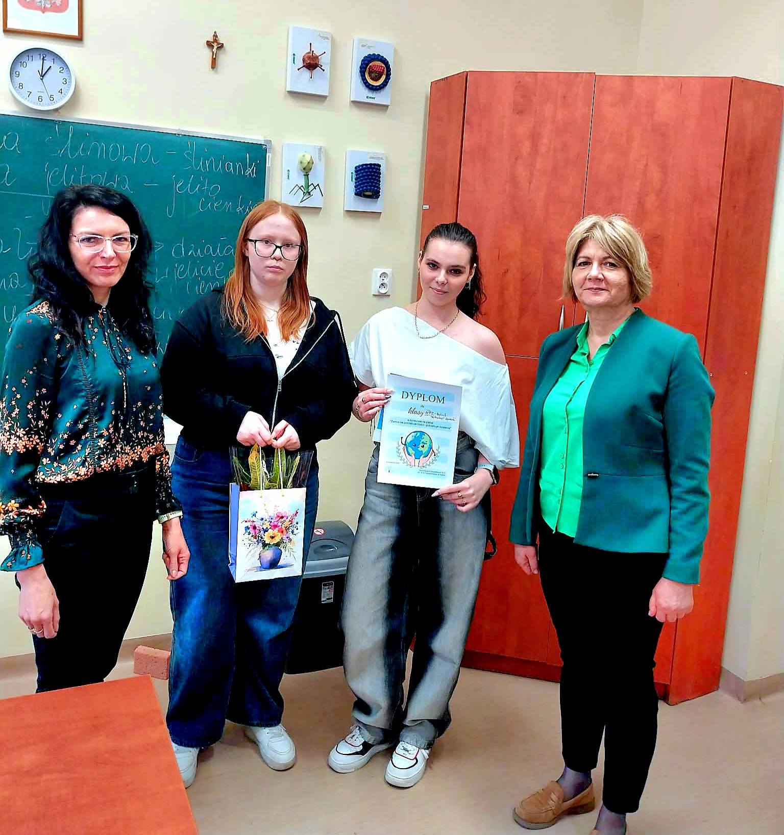 676495103_1408089951123882_2559552341294868155_n