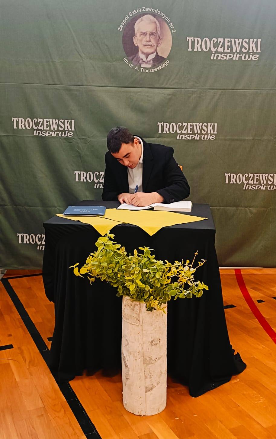 678430938_1410510244215186_5117597897519993438_n