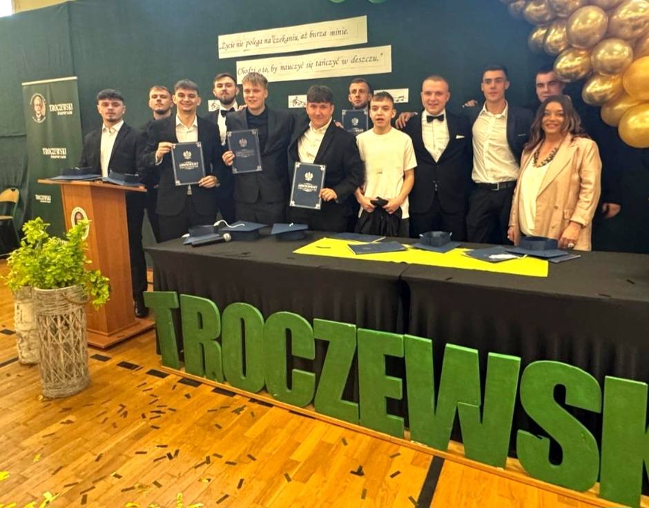 678770562_1410508747548669_1428818521587398723_n